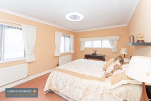 Bedroom- click for photo gallery